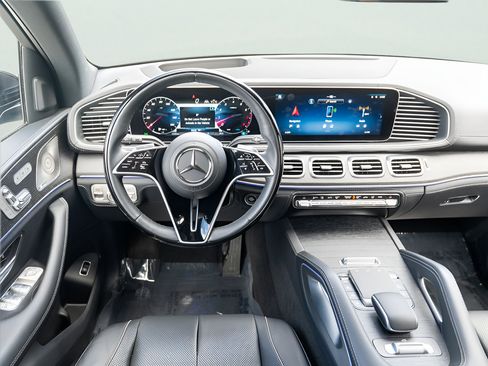 Certified 2024 Mercedes-Benz GLE 450 4MATIC image 11