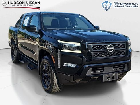 Used 2023 Nissan Frontier SV w/ Midnight Edition Package RWD image 1