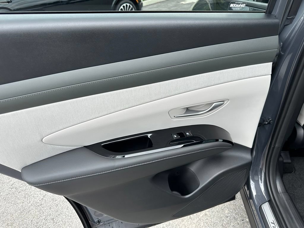 New 2026 Hyundai Tucson Limited AWD/4WD image 10