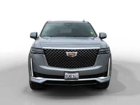 Used 2023 Cadillac Escalade ESV Luxury w/ LPO, Floor Liner Package RWD image 8