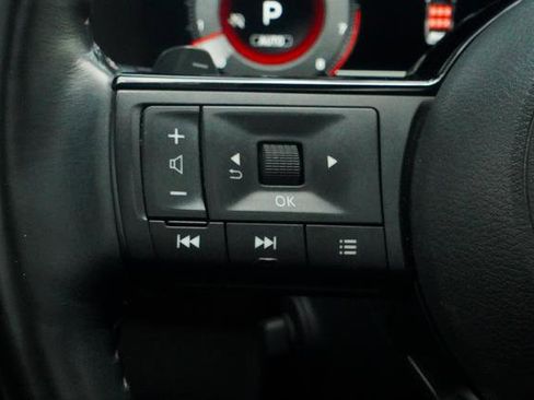 Used 2022 Nissan Pathfinder Platinum w/ Cargo Package image 19