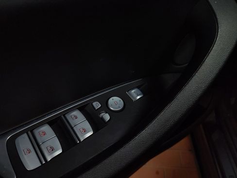 Certified 2023 BMW X3 xDrive30i w/ Convenience Package image 12