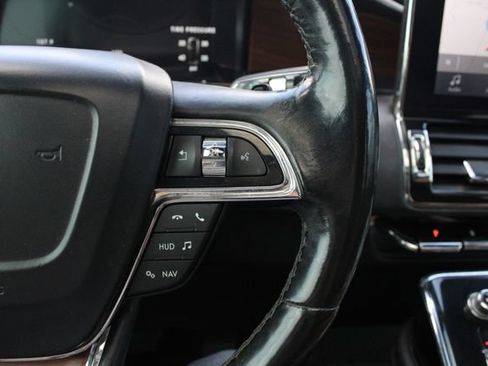 Used 2019 Lincoln Navigator L Reserve w/ Cargo Package AWD/4WD image 12