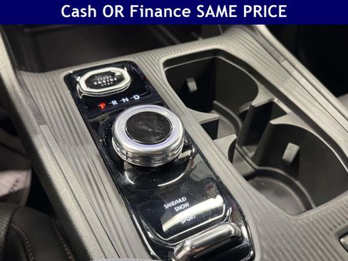 Used 2026 Jeep Cherokee Limited AWD/4WD image 27