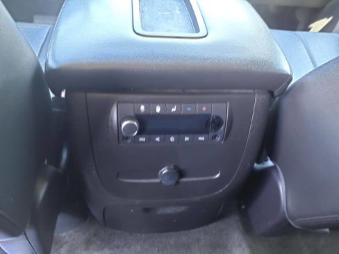 Used 2013 GMC Yukon SLT image 9