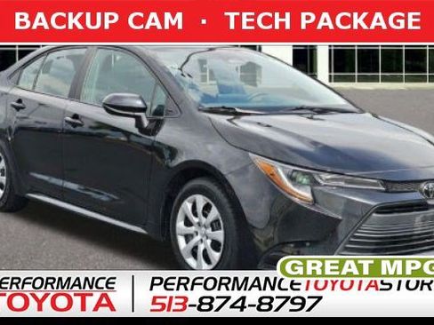 Used 2024 Toyota Corolla LE FWD image 1
