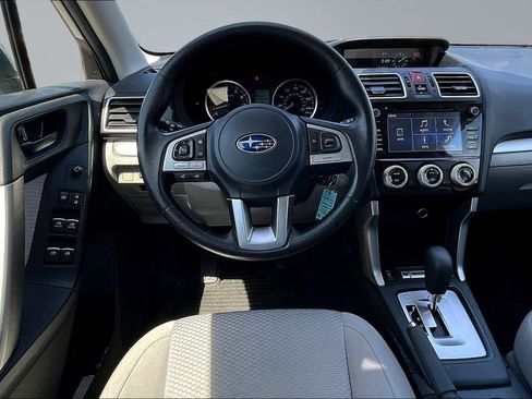 Used 2017 Subaru Forester 2.0XT Touring AWD/4WD image 8