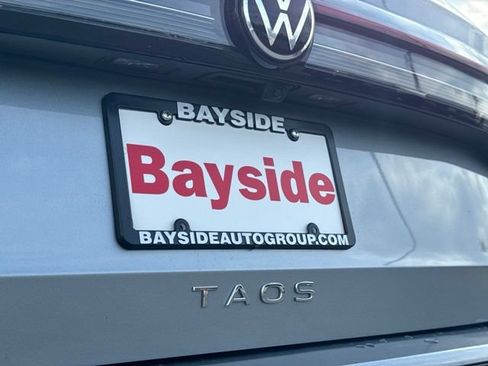 Used 2025 Volkswagen Taos S FWD image 10