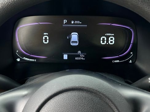 Used 2023 Kia Soul LX w/ LX Technology Package image 12