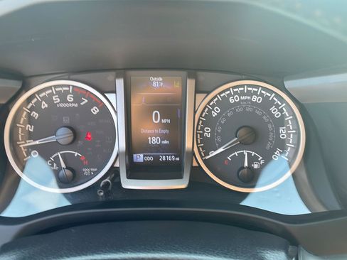 Used 2023 Toyota Tacoma SR5 w/ Technology Package AWD/4WD image 22