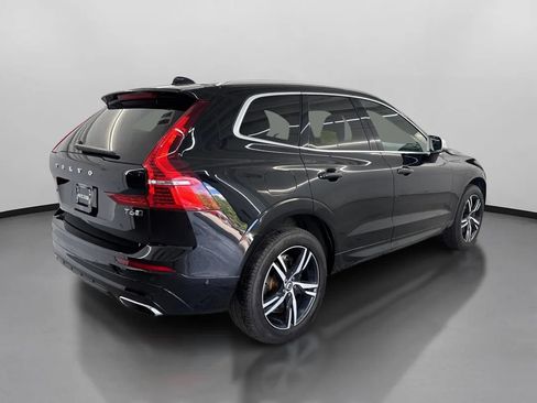 Used 2019 Volvo XC60 T6 R-Design AWD/4WD image 10
