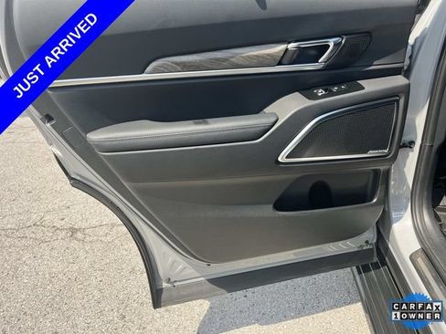 Used 2021 Kia Telluride SX w/ SX Prestige Package AWD/4WD image 18