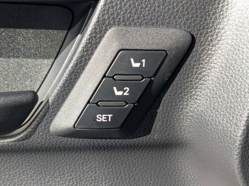 Used 2025 Toyota 4Runner TRD Off-Road Premium image 24