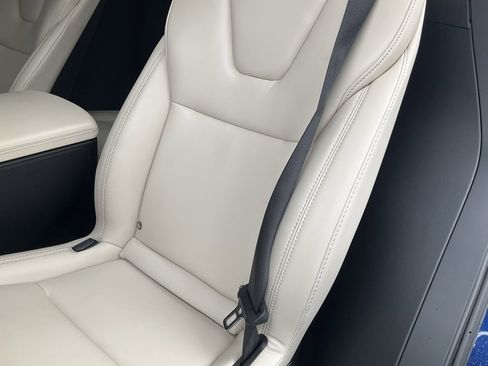 Used 2018 Tesla Model X 100D image 30