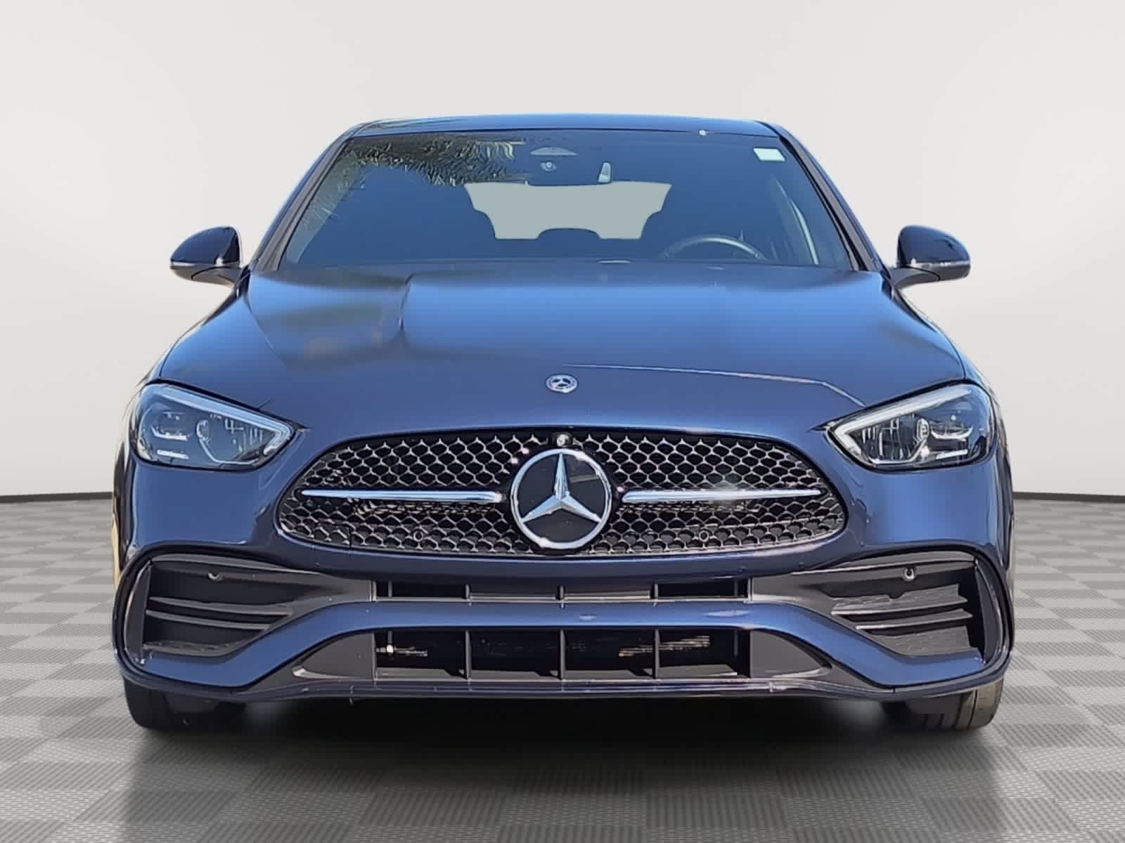 Used 2023 Mercedes-Benz C 300 Sedan image 2