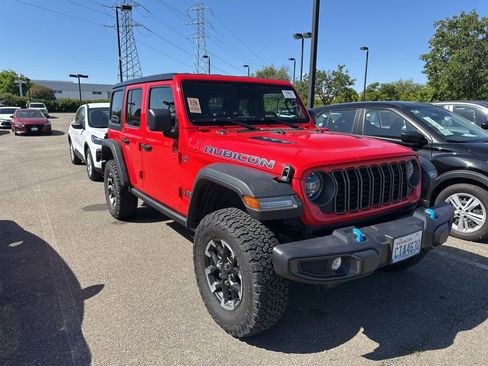 Used 2025 Jeep Wrangler Unlimited Rubicon 4xe w/ Safety Group AWD/4WD image 1