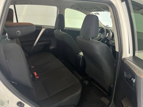 Used 2017 Toyota RAV4 LE w/ All Weather Liner Package FWD image 24