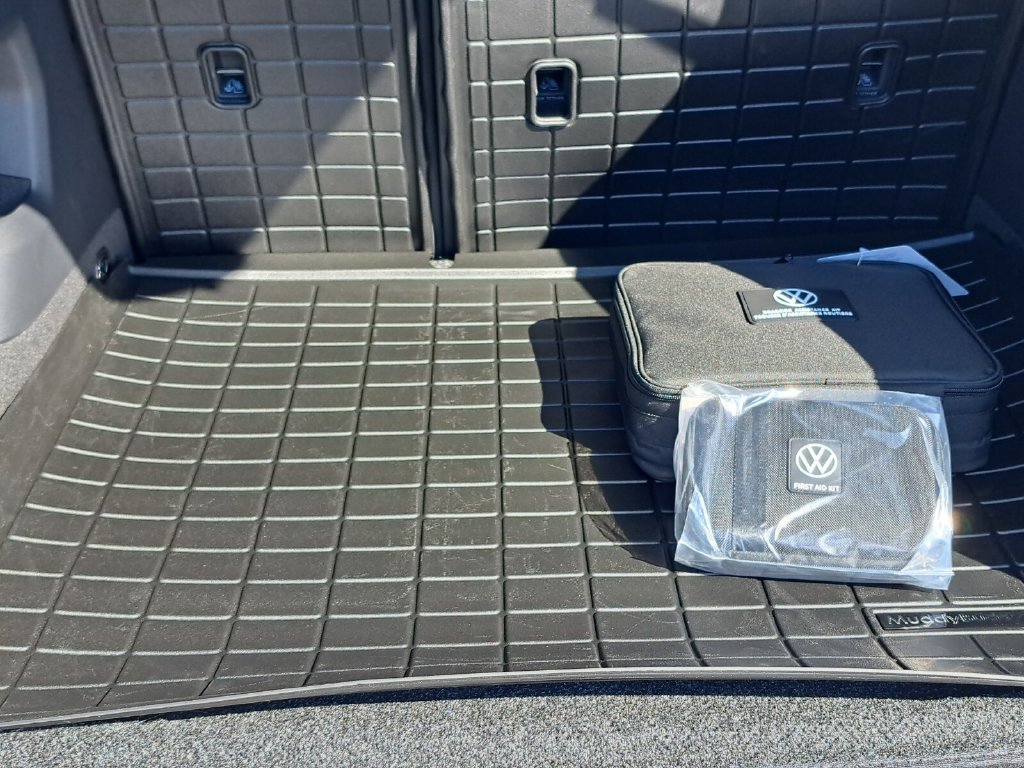 Used 2026 Volkswagen Tiguan S FWD image 25