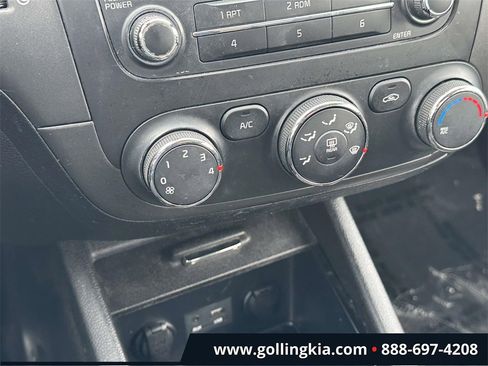 Used 2016 Kia Forte LX image 23