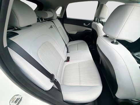 Certified 2023 Hyundai Kona SEL w/ Convenience Package FWD image 29