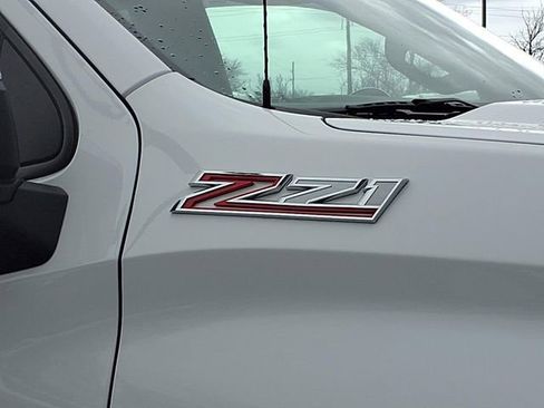 Used 2019 Chevrolet Silverado 1500 LT w/ All-Star Edition image 27