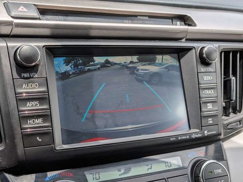 Used 2016 Toyota RAV4 XLE FWD image 24