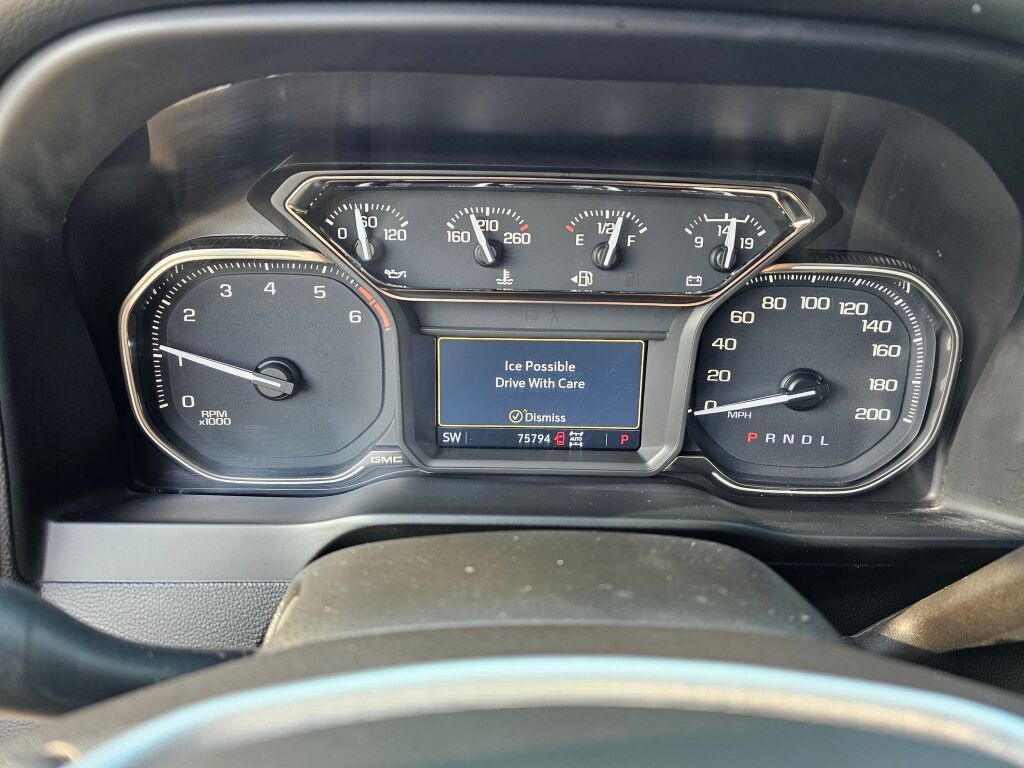 Used 2022 GMC Sierra 3500 SLT w/ X31 Off-Road Package AWD/4WD image 20