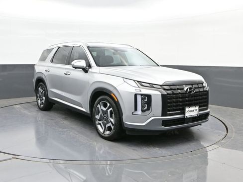 Used 2023 Hyundai Palisade Limited FWD image 22