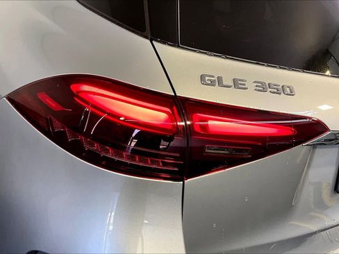 New 2026 Mercedes-Benz GLE 350 4MATIC image 5