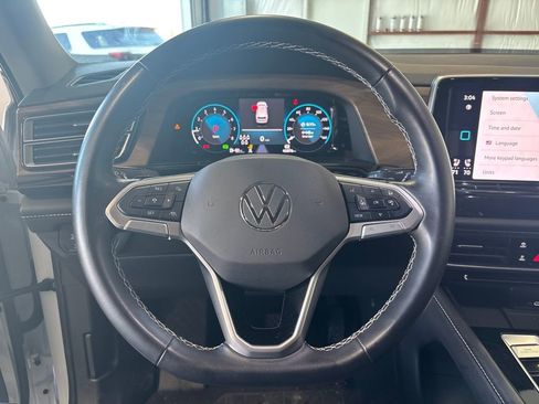 Used 2024 Volkswagen Atlas SE image 9