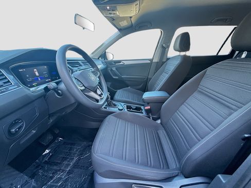 Used 2022 Volkswagen Tiguan S AWD/4WD image 18
