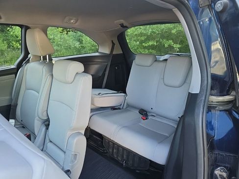 Used 2020 Honda Odyssey EX-L image 22