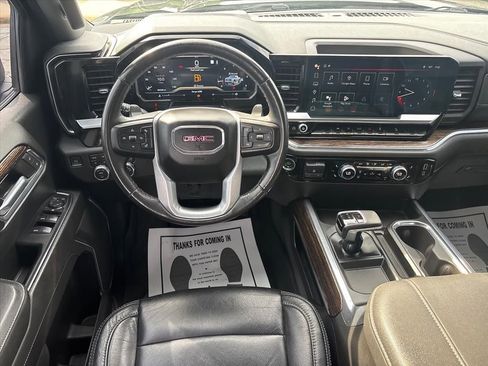 Used 2023 GMC Sierra 1500 Elevation w/ X31 Off-Road Package AWD/4WD image 22