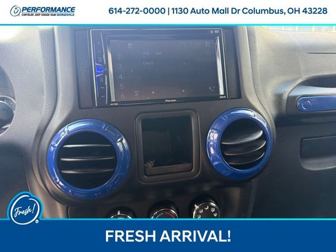 Used 2017 Jeep Wrangler Sport w/ Quick Order Package 24S AWD/4WD image 17