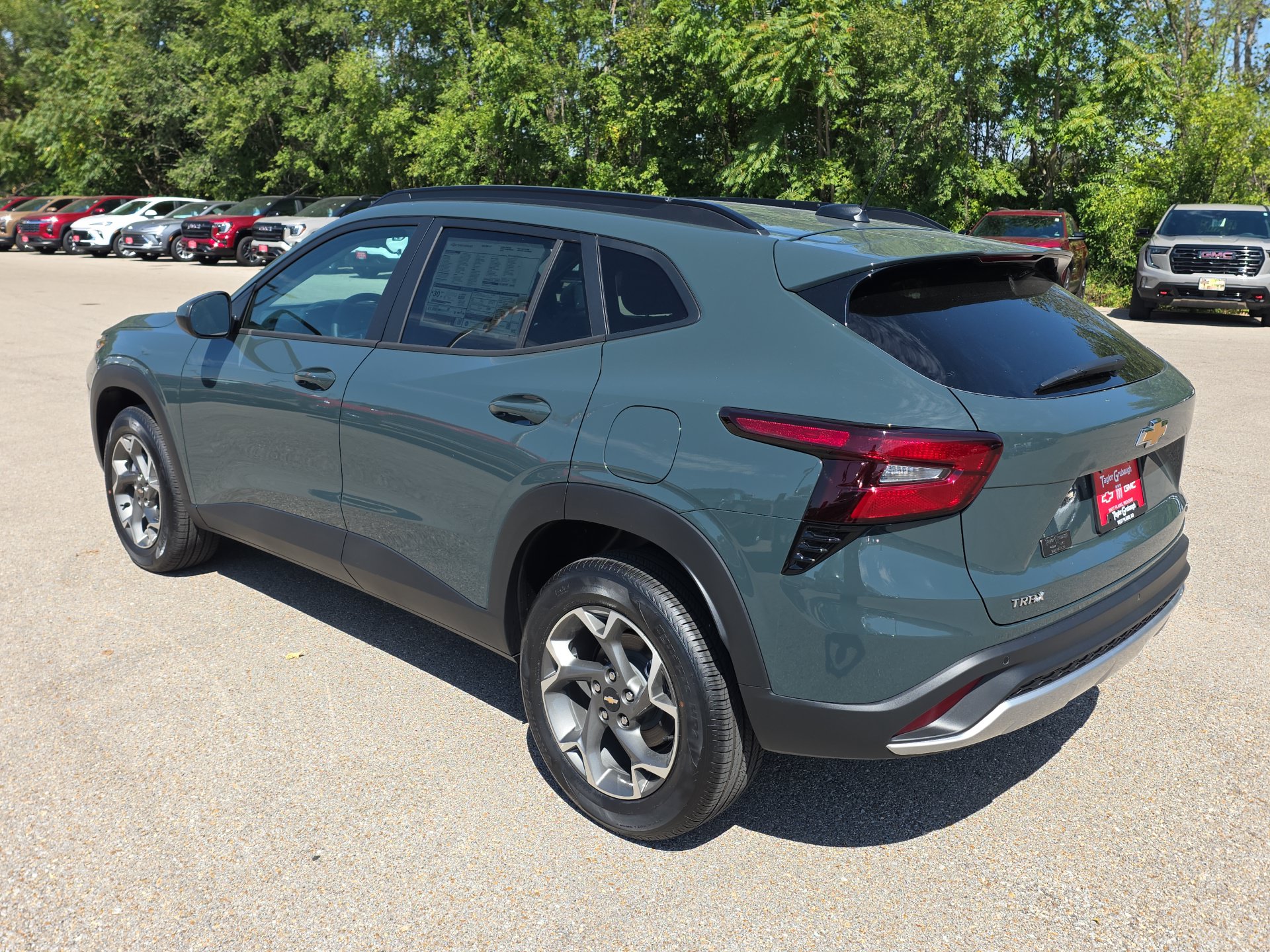 New 2026 Chevrolet Trax LT w/ Driver Confidence Package FWD image 6
