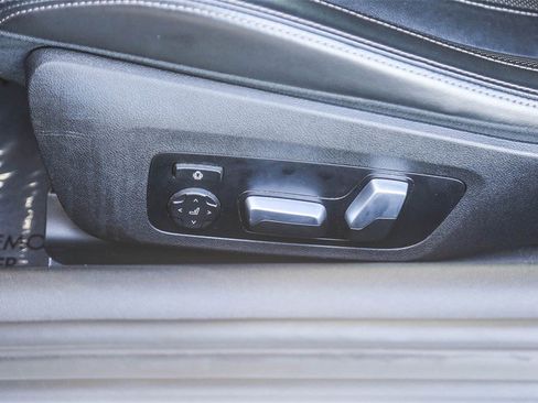 Used 2024 BMW 840i Convertible image 20