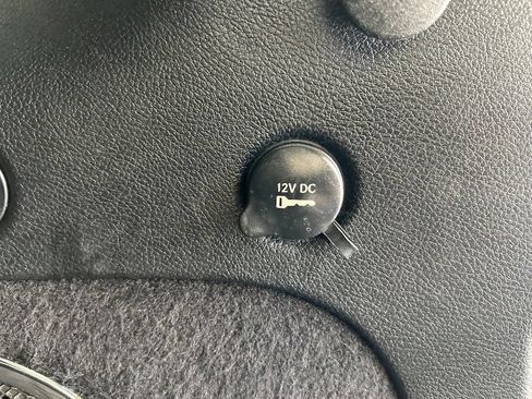 Used 2018 Jeep Grand Cherokee High Altitude RWD image 37
