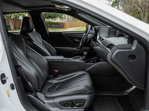 Used 2019 Lexus ES 350 F Sport image 33