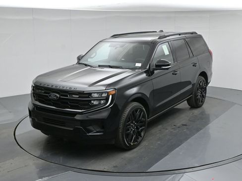 New 2026 Ford Expedition Platinum image 40