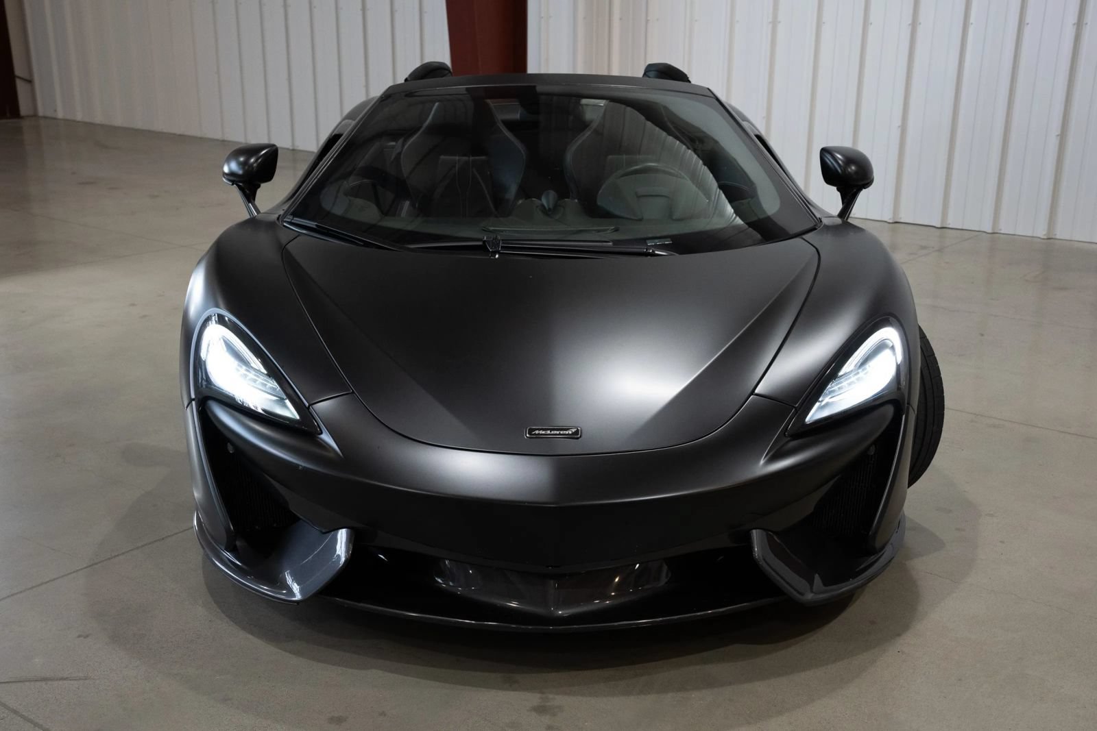 Used 2019 McLaren 570S Spider RWD image 6