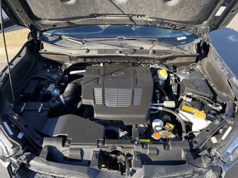 Used 2024 Subaru Forester Premium image 32