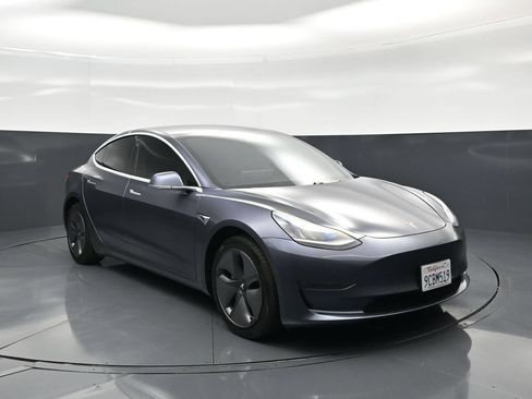 Used 2020 Tesla Model 3 Long Range AWD/4WD image 51