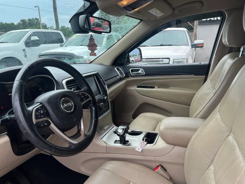 Used 2014 Jeep Grand Cherokee Limited RWD image 9