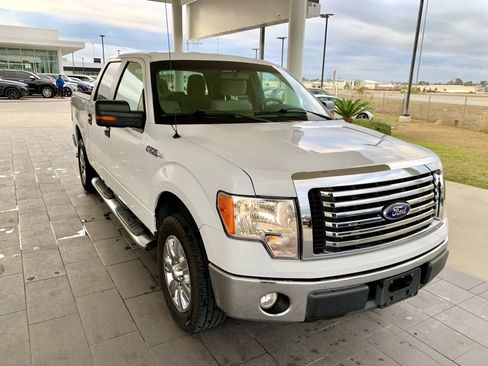 Used 2010 Ford F150 XLT image 3