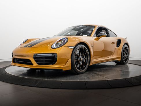 Certified 2018 Porsche 911 Turbo S AWD/4WD image 1