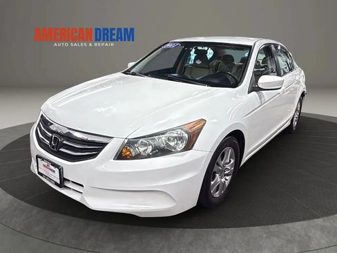 Used 2011 Honda Accord SE image 1