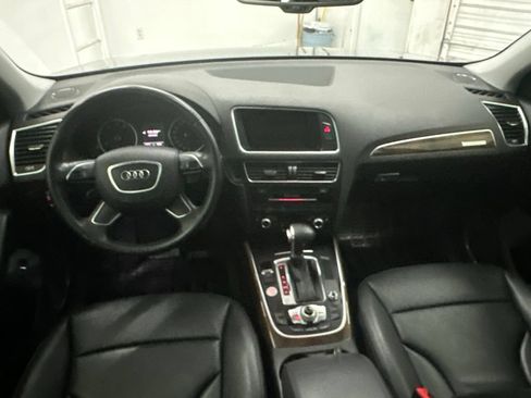 Used 2016 Audi Q5 2.0T Premium Plus w/ Technology Package AWD/4WD image 28