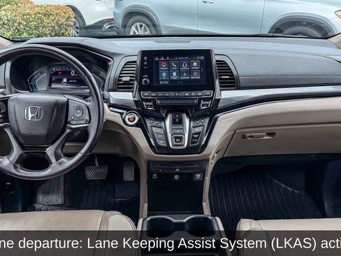 Used 2022 Honda Odyssey Elite image 14