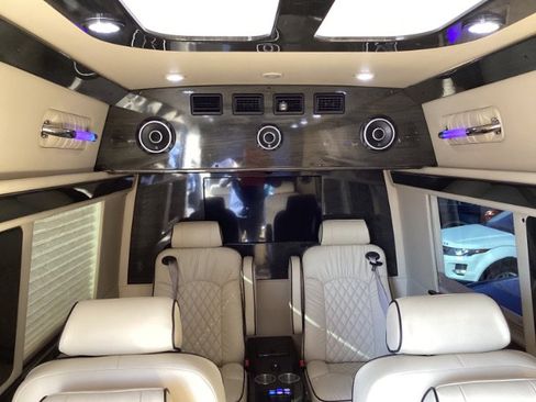 Used 2019 Mercedes-Benz Sprinter 170 image 6