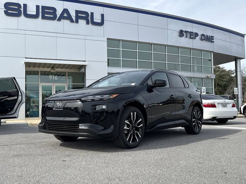 New 2026 Subaru Solterra AWD/4WD image 2